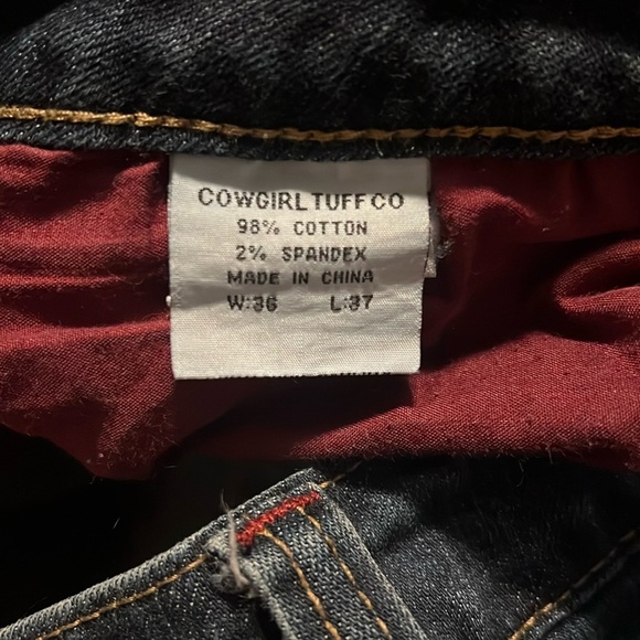 Cowgirl tuff “Just Tuff jeans” dark wash extra long - Picture 4 of 4